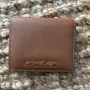 Michael Kors Compact Trifold Wallet Brown Saffiano Leather Snap Closure -EUC